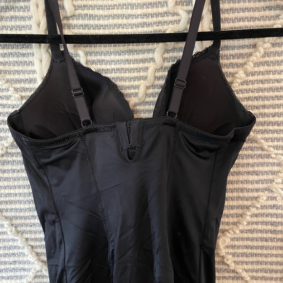 Shape wear dress | Size 36D - Picture 2 of 2